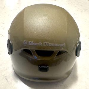 Black diamond rock climbing helmet